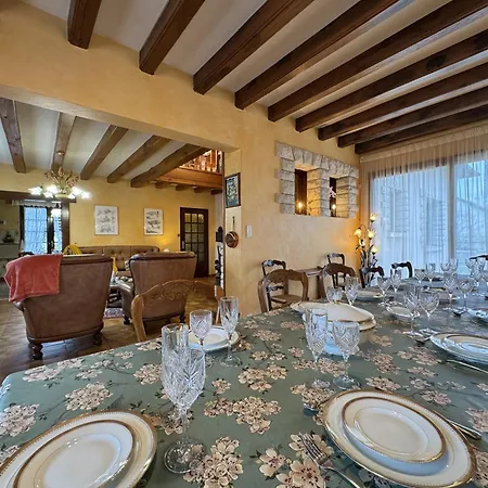 La Changeenne - Maison De Charme - 12 Pers Ferienhaus
